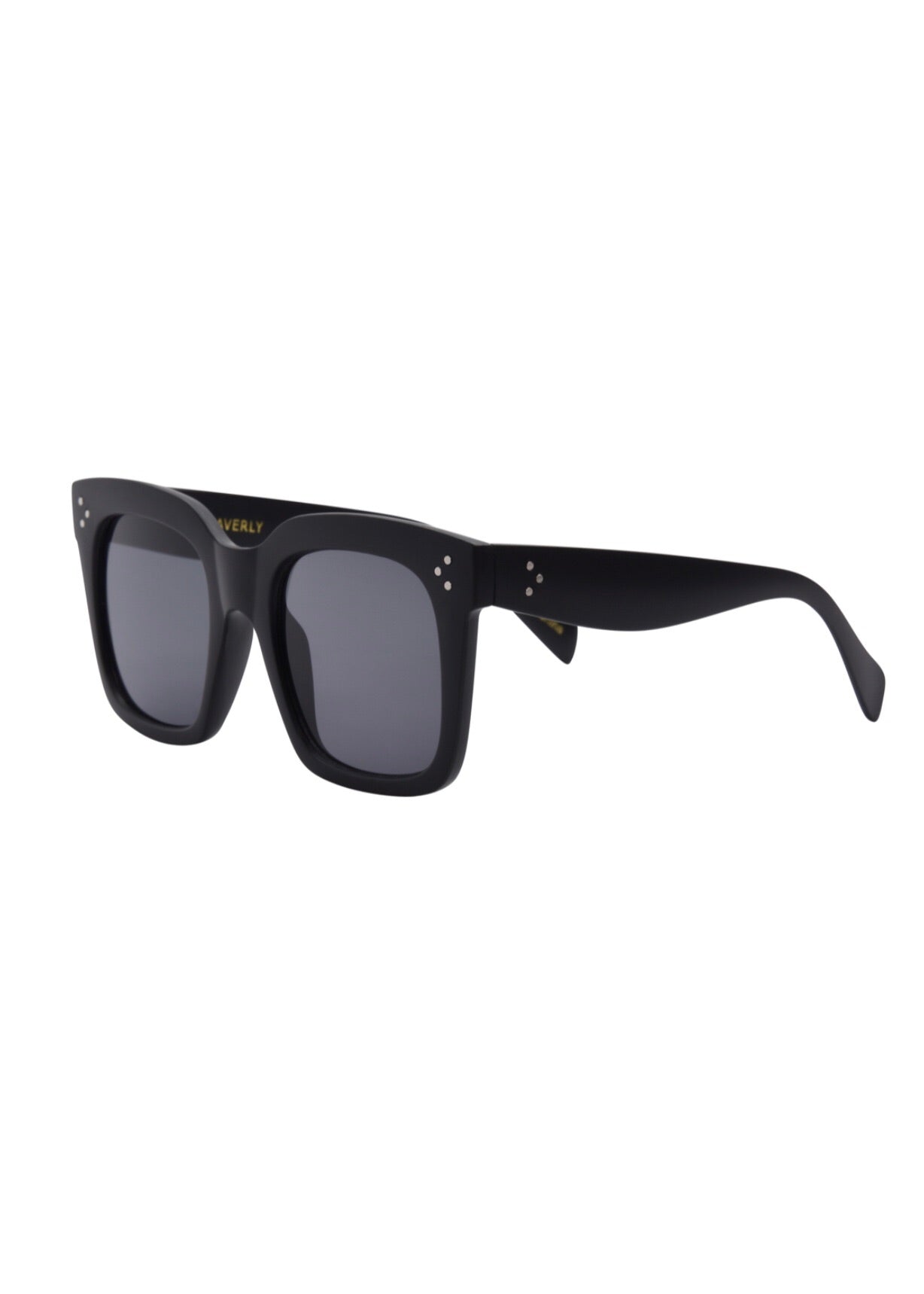 OC Boutique Waverly black sunglasses Isea 2