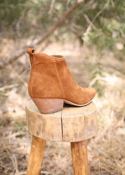 pearse booties by dolce vita brown suede